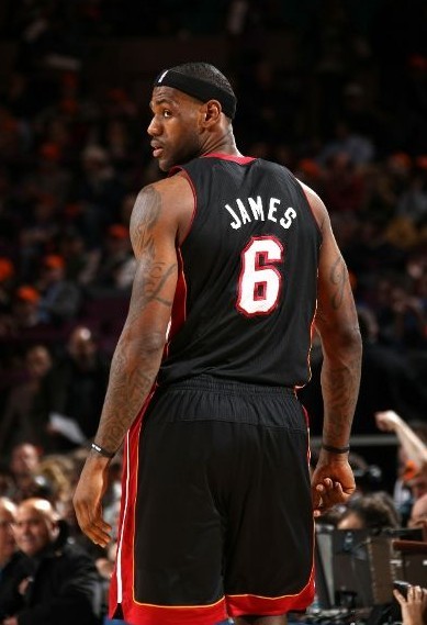 使他能在对 使他能在对