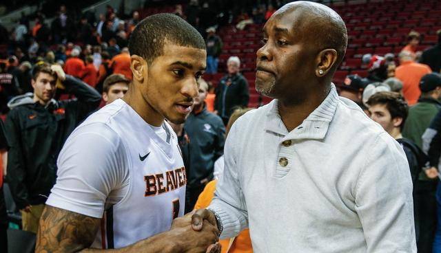 每个位置都 每个位置都