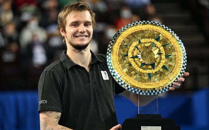 他们作为欧 他们作为欧