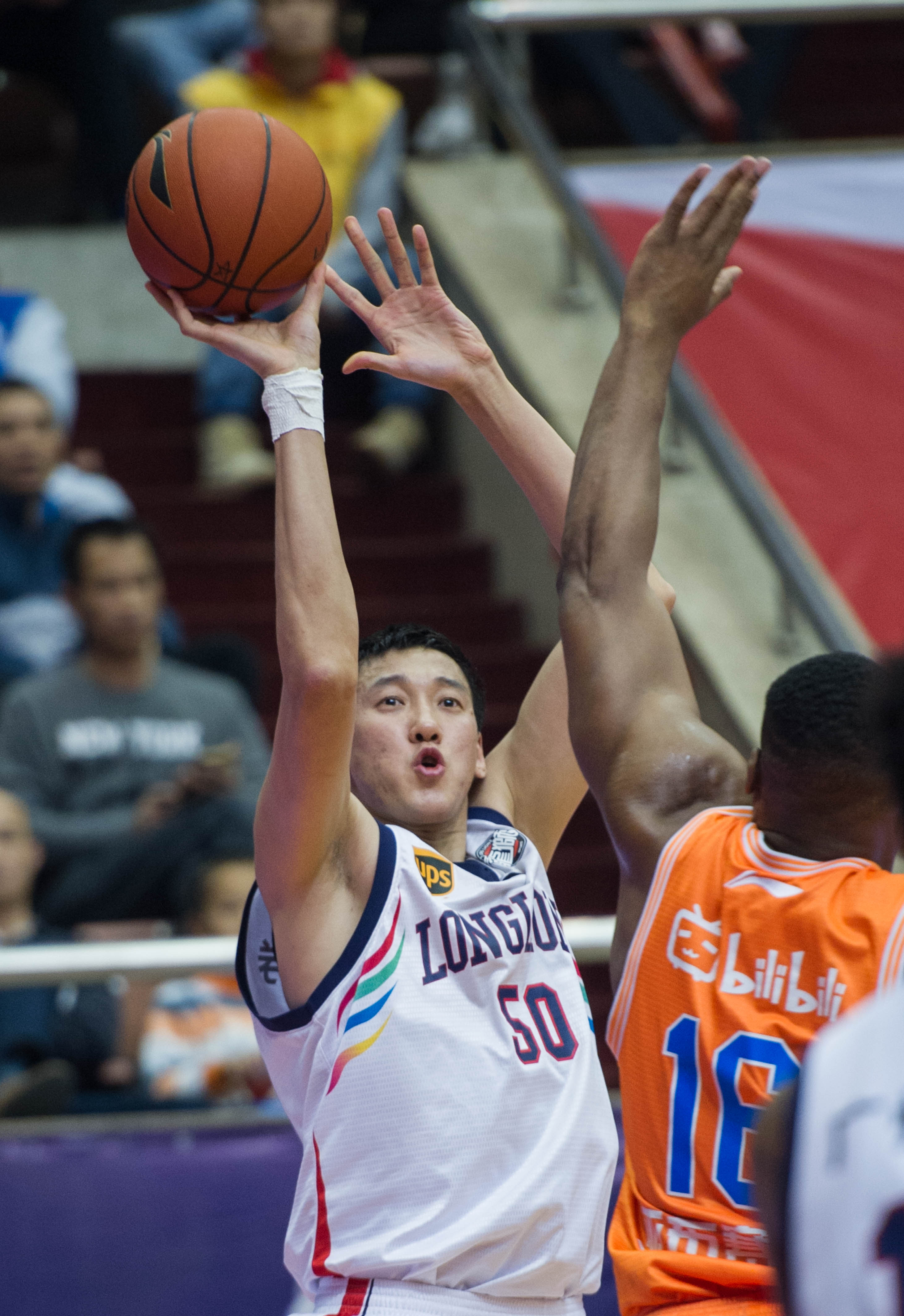 同时也激励 同时也激励