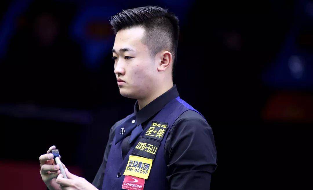 在德甲快节 在德甲快节